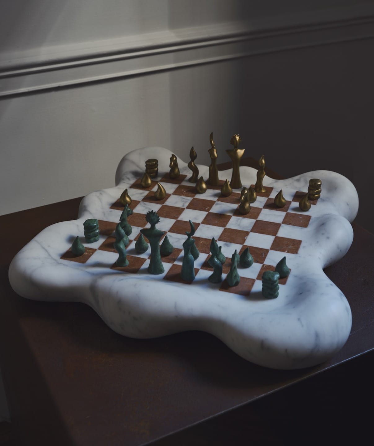 &ldquo;Through the Looking Glass&rdquo; by Irene Cattaneo.