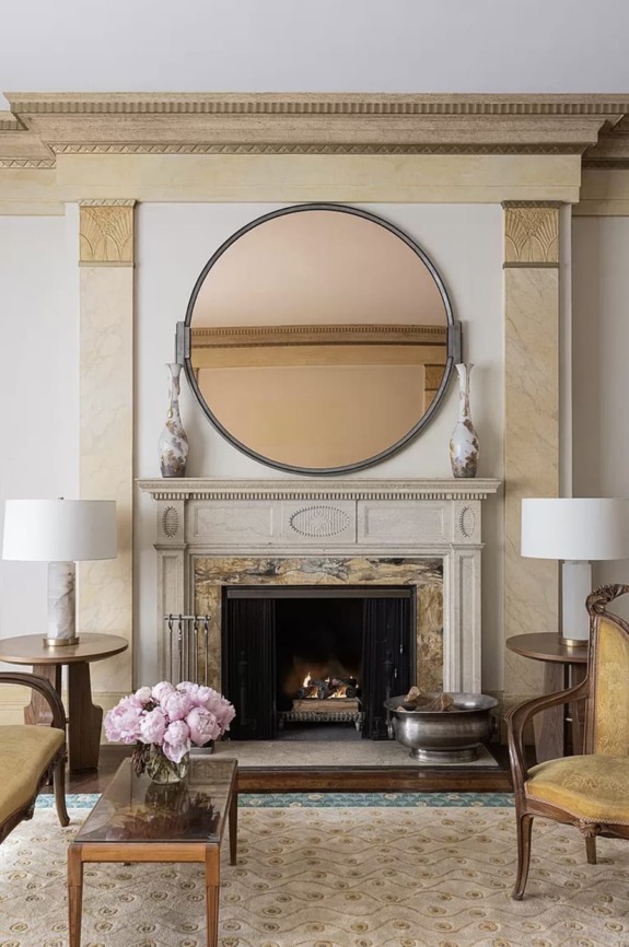 The living room of Barbra Streisand's former townhouse