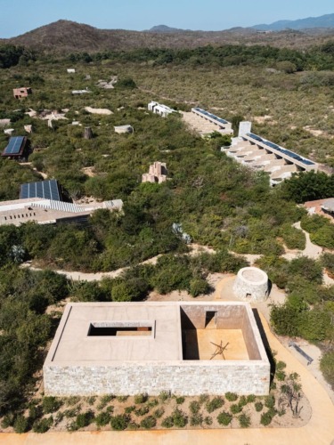 Meridiano is situated on the Oaxacan coast in Puerto Escondido, Mexico, offering an open framework for long-form, site-specific, and experimental exhibitions of artworks by artists working internationally and across disciplines.