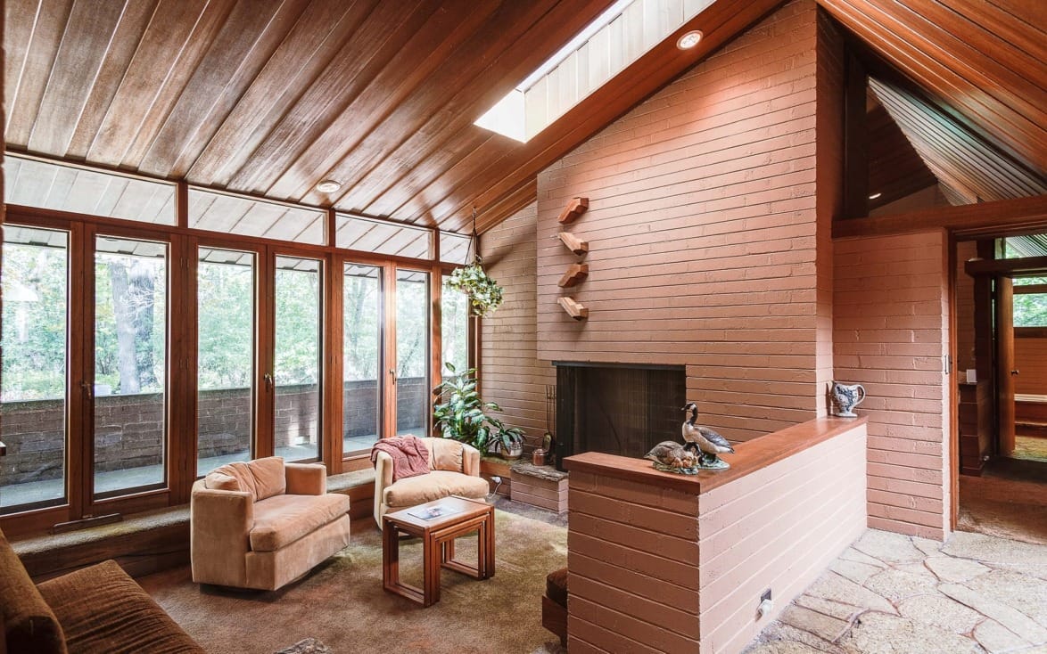Frank Lloyd Wright's Usonian-Style Carr House Lists for $1.5
