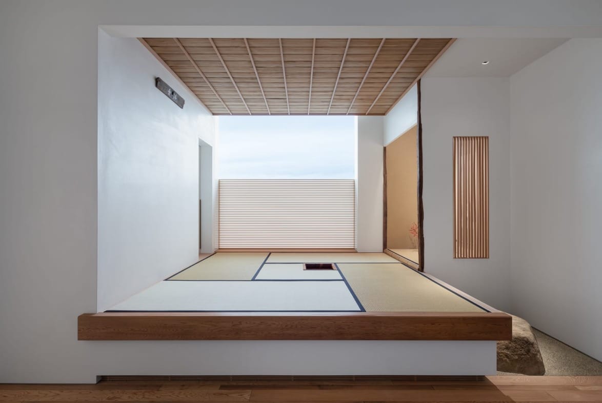 Art-Collecting Couple Lists Hiroshi Sugimoto Apartment for $135