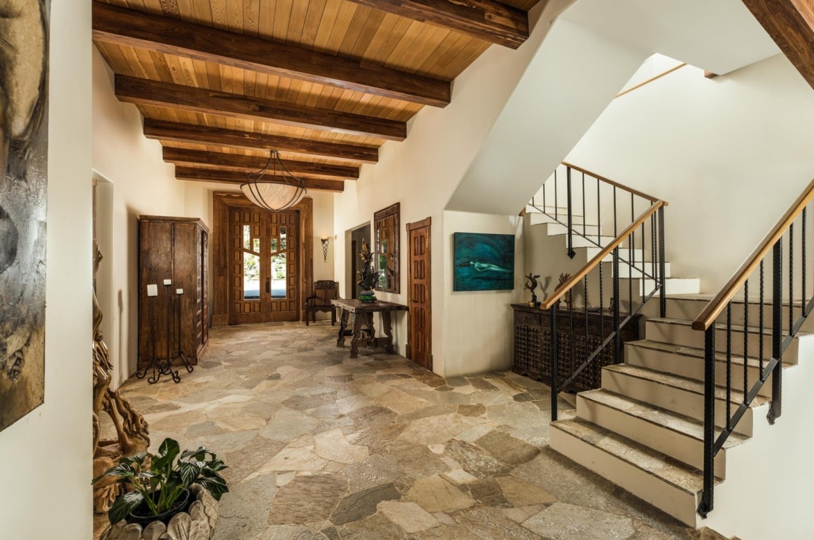 James Cameron’s Sprawling California Ranch Hits the Market for $33 ...