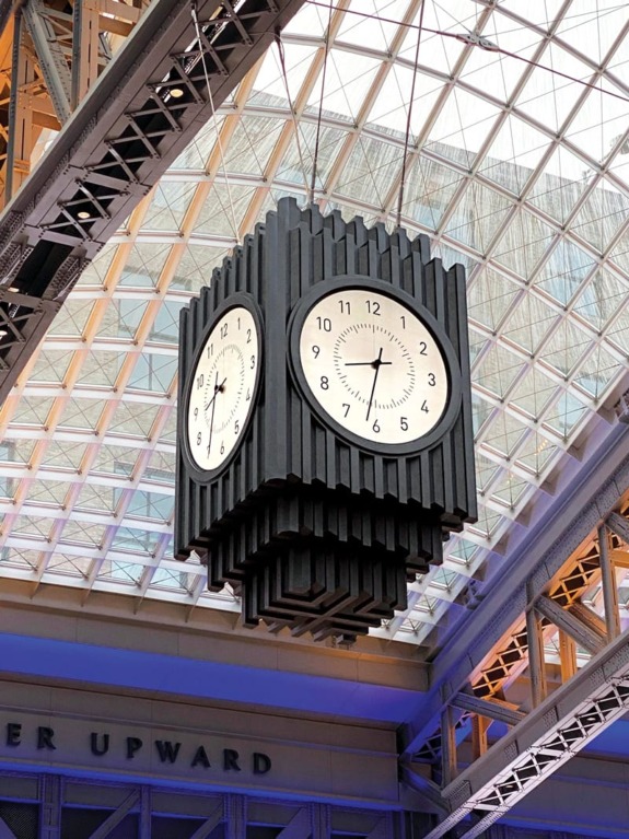 Clock designed by Peter Pennoyer installed at Moynihan Train Hall in New York.