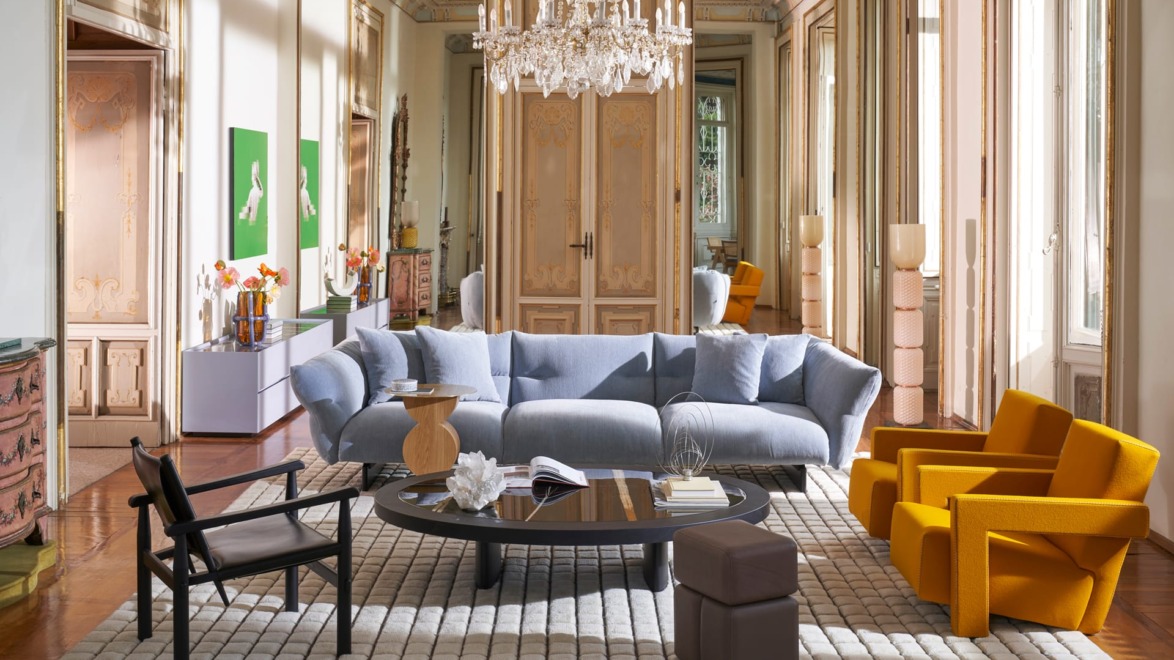 The Mon-Cloud Sofa.