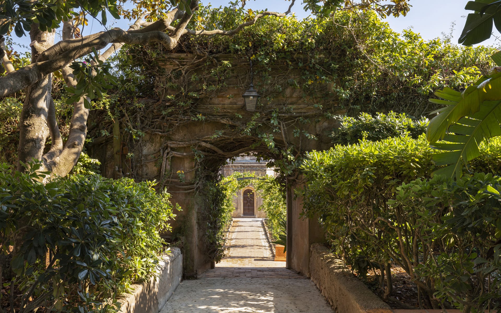 Le Grand Jardin, a secluded and serene sanctuary in Cannes.
