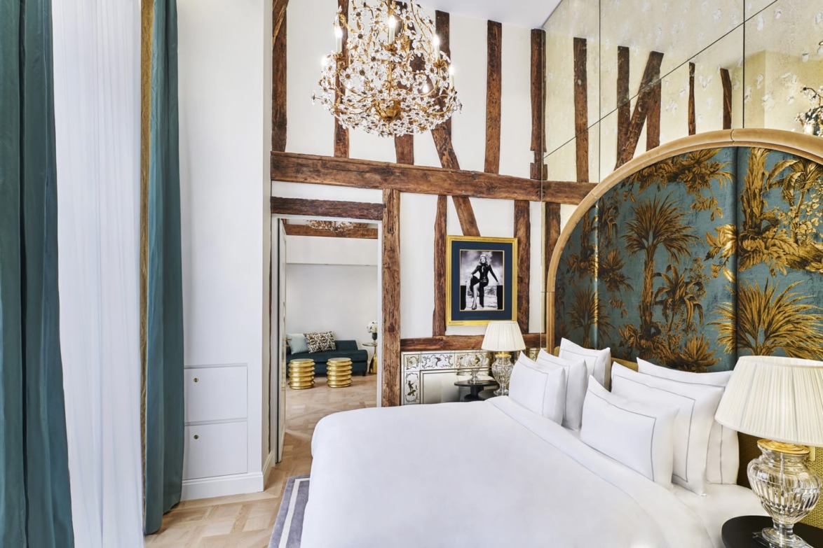 The Marlène Dietrich Grande Suite.