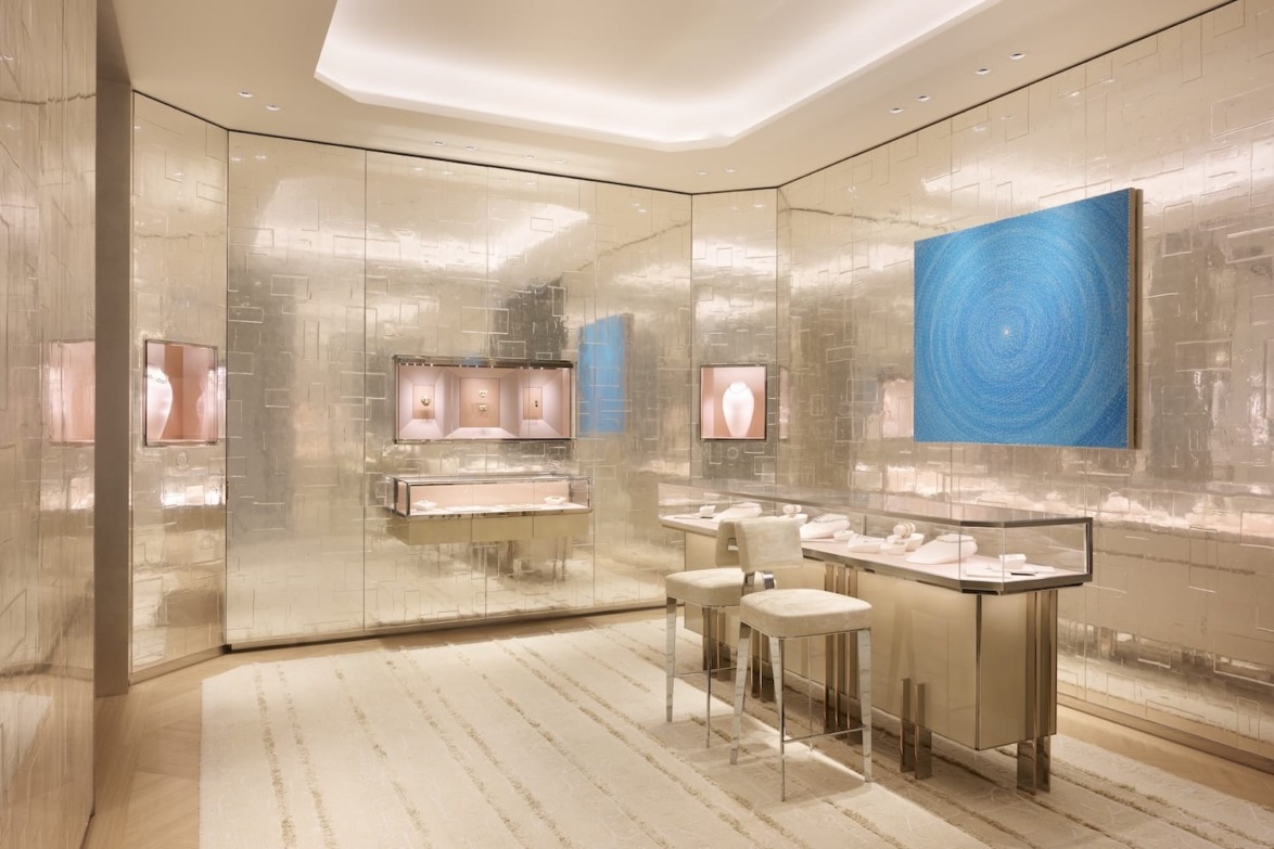 Reflective silver walls nod to Elsa Peretti.