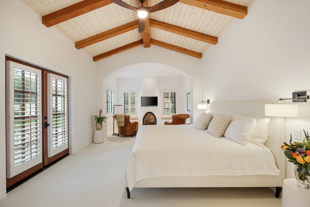 Primary bed suite at Arnold Palmer's former estate.