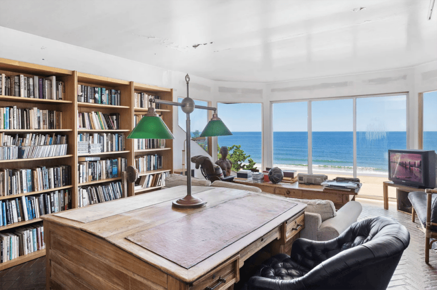 POLO RALPH LAUREN　　BEACH　Apartment Ralph Lauren Snags Oceanfront Montauk Estate for $20 Million