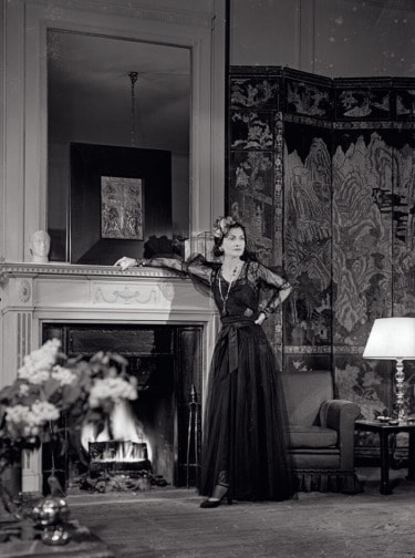 Explore How Gabrielle 'Coco' Chanel Revolutionized Modern Fashion - Galerie Magazine Explore How Gabrielle 'Coco' Chanel Revolutionized Modern Fashion - Galerie Magazine