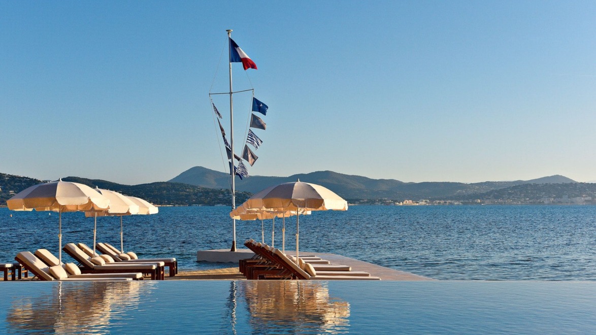 The Maison infinity pool at the Cheval Blanc hotel overlooks the only private beach in St. Tropez.