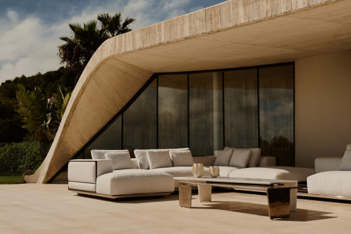 Discover the Stylistic Evolution of Visionnaire - Galerie Magazine