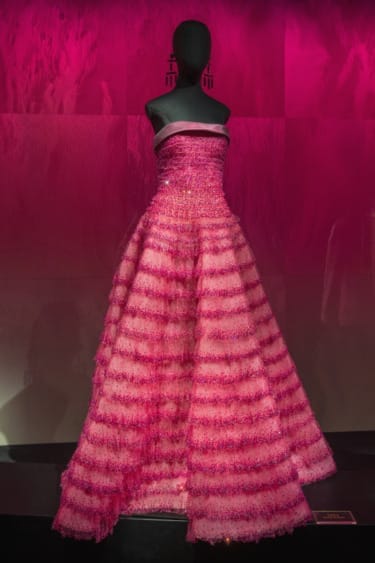 Giorgio Armani Celebrates 20 Years of Haute Couture with Stunning