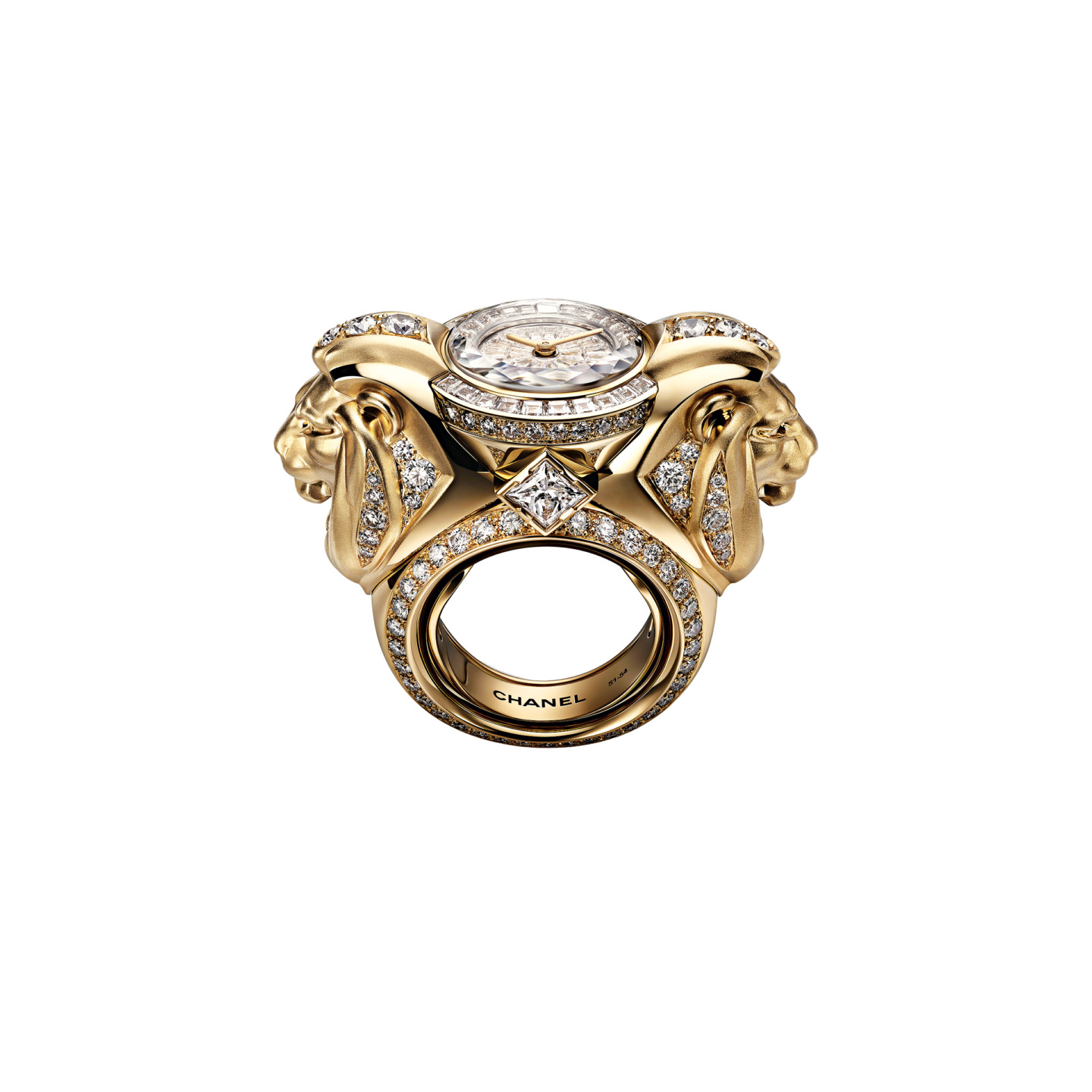 Luxurious gold ring with intricate lion designs and sparkling diamonds, featuring a circular centerpiece.